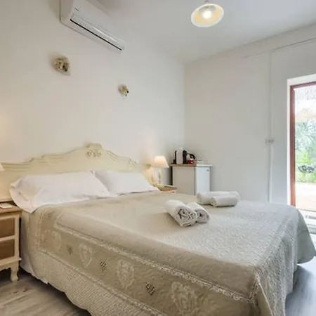 Guest house Charming Hideaway Self Check-in - Accesso Autonomo 3*