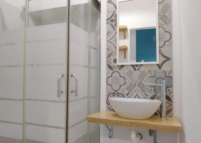 Konukevi Charming Hideaway Self Check-in - Accesso Autonomo 3*