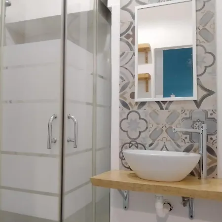 Gasthuis Charming Hideaway Self Check-in - Accesso Autonomo 3*