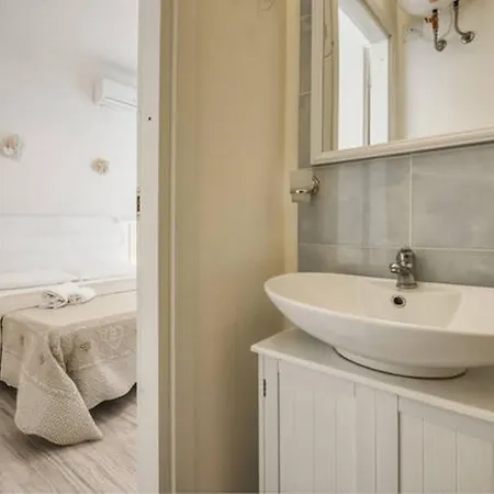 Gasthuis Charming Hideaway Self Check-in - Accesso Autonomo 3*
